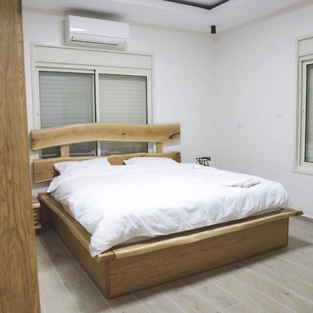 נווה חרמון Villa Majdal Shams Eksteriør billede